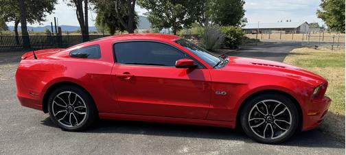 2014 Ford Mustang GT Premium