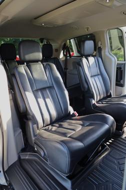 White 2016 Chrysler Town & Country Touring