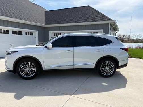 2023 Acura MDX Advance Package