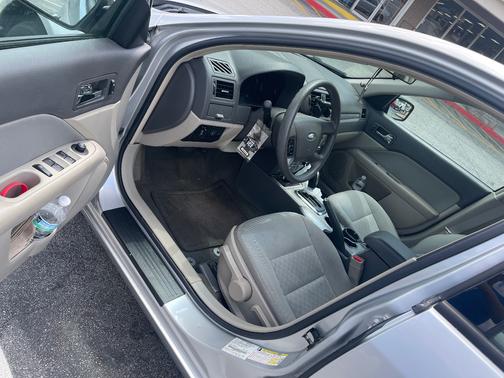 Silver 2012 Ford Fusion S