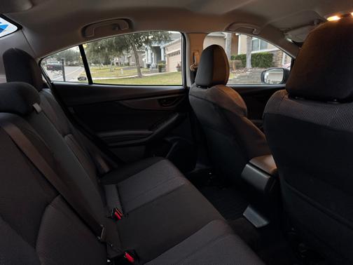 2017 Subaru Impreza 2.0i Premium