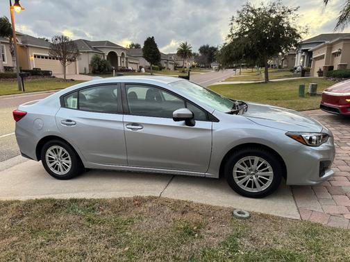 2017 Subaru Impreza 2.0i Premium