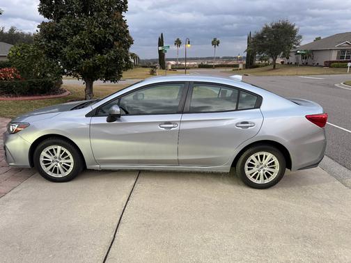 2017 Subaru Impreza 2.0i Premium