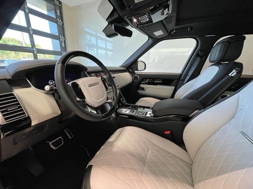 2021 Land Rover Range Rover SV Autobiography Dynamic SWB