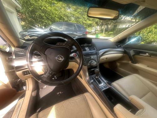 Black 2014 Acura TL Technology