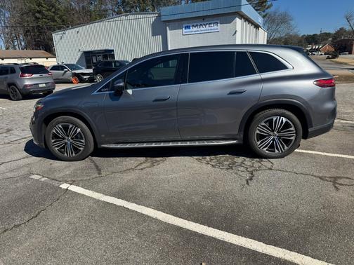 Gray 2023 Mercedes-Benz EQS 450 4MATIC