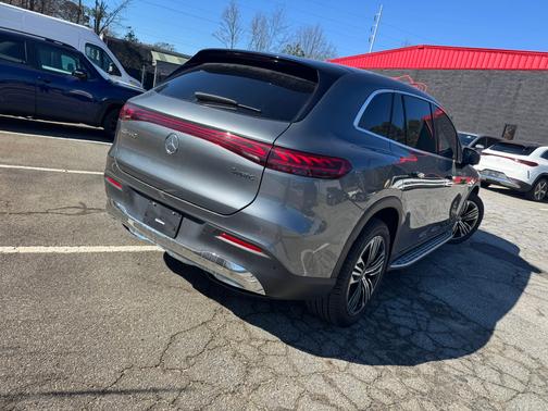 Gray 2023 Mercedes-Benz EQS 450 4MATIC