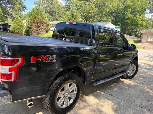 Black 2020 Ford F-150 XLT