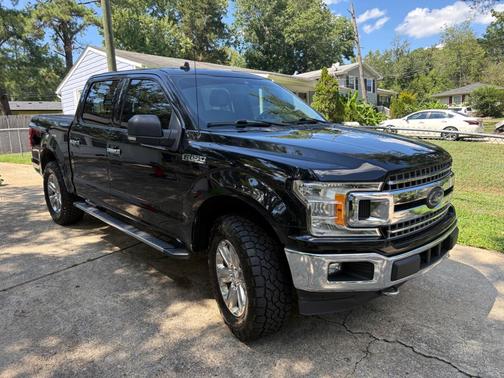 Black 2020 Ford F-150 XLT