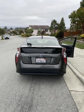 Gray 2016 Toyota Prius Four