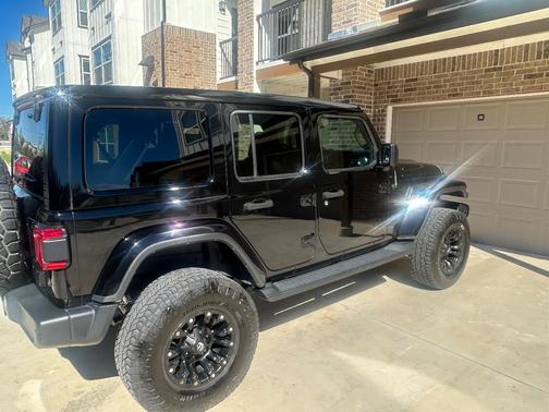 Black 2020 Jeep Wrangler Unlimited Sahara