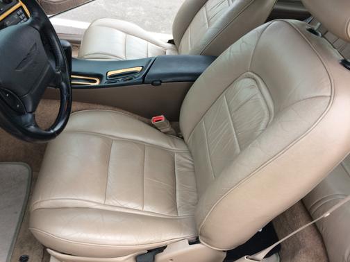 1995 Ford Thunderbird LX