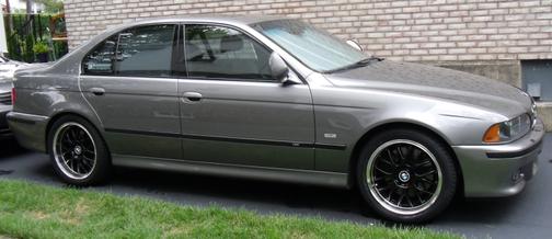 2002 BMW M5 Base