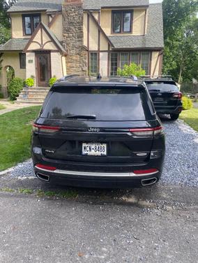 Black 2022 Jeep Grand Cherokee Summit Reserve