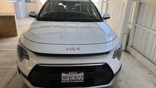 2025 Kia Niro EX