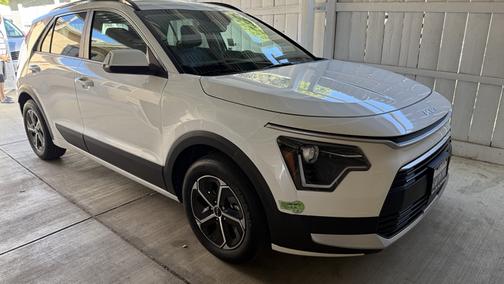 2025 Kia Niro EX