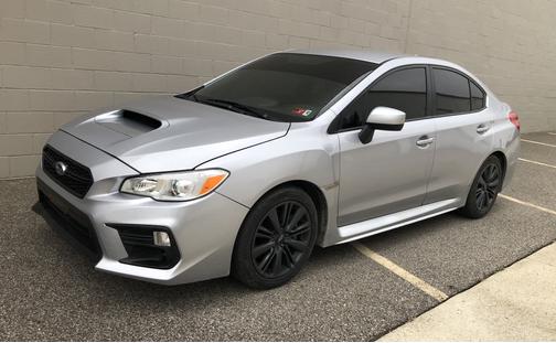 Photo 3 of 15 of 2020 Subaru WRX Base
