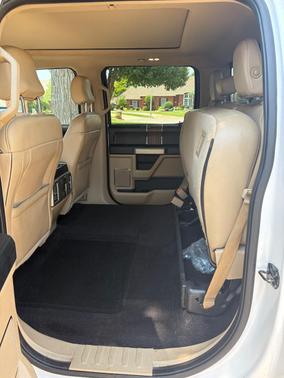 White 2016 Ford F-150 Lariat