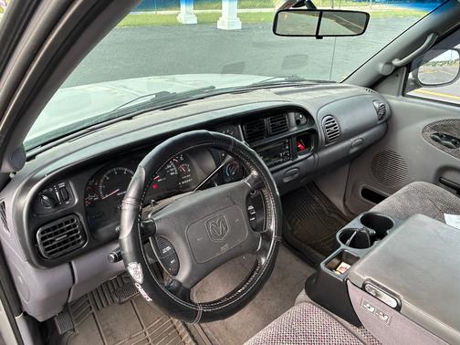 2001 Dodge Ram 1500 Quad Cab