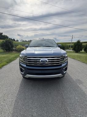Blue 2018 Ford Expedition Max Limited