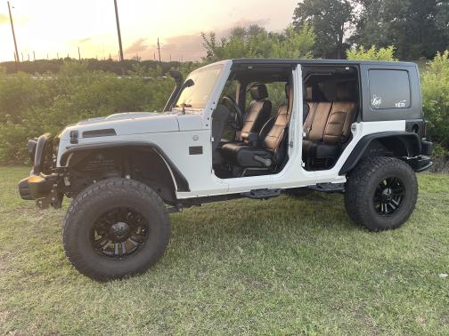 2010 Jeep Wrangler Unlimited Sport