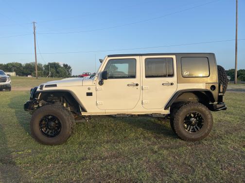 2010 Jeep Wrangler Unlimited Sport
