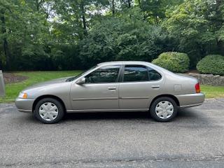1999 Nissan Altima XE