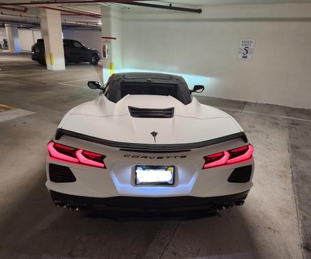2023 Chevrolet Corvette Stingray w/2LT