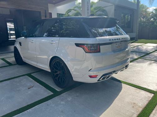 2020 Land Rover Range Rover Sport SVR