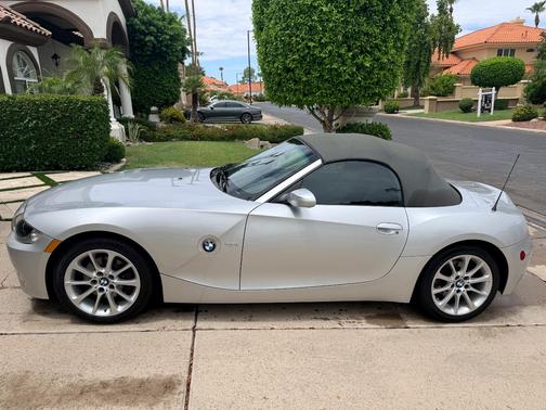 Silver 2008 BMW Z4 3.0i Roadster