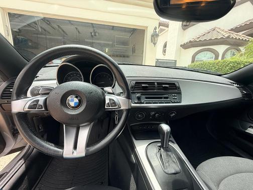 Silver 2008 BMW Z4 3.0i Roadster