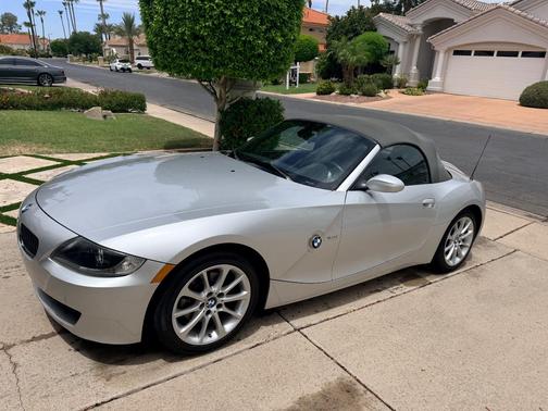 Silver 2008 BMW Z4 3.0i Roadster