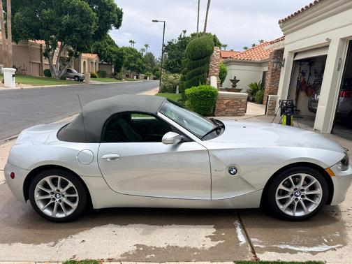 Silver 2008 BMW Z4 3.0i Roadster