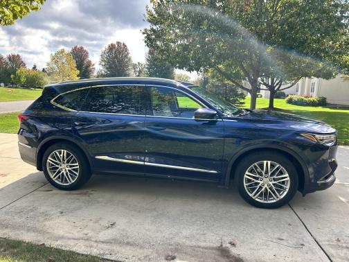 2022 Acura MDX Advance Package