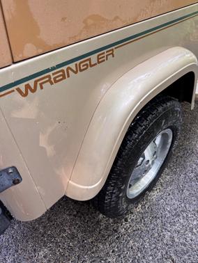 1994 Jeep Wrangler SE 4WD