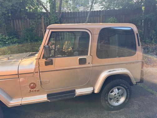 1994 Jeep Wrangler SE 4WD