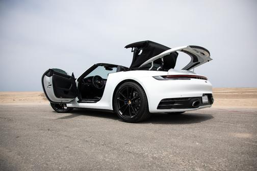 2023 Porsche 911 911 Carrera Cabriolet