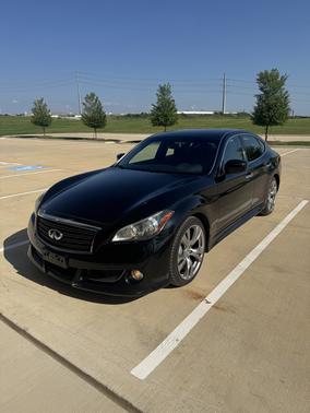 2013 INFINITI M56 Base
