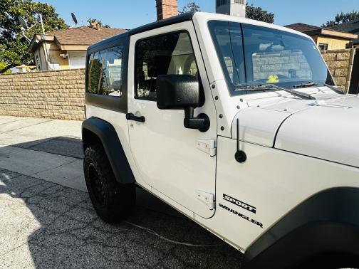 2017 Jeep Wrangler Sport