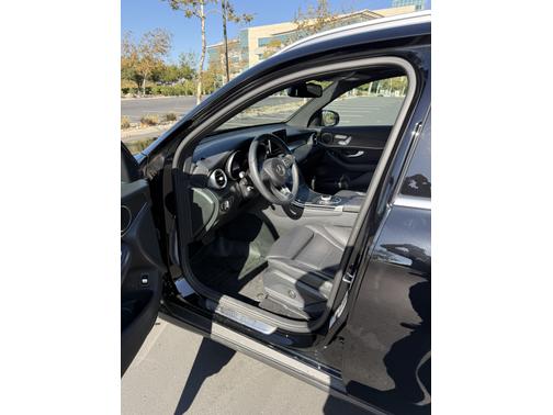 2018 Mercedes-Benz GLC 300 Base