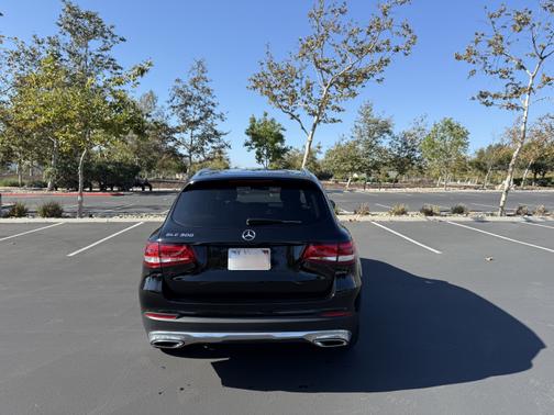 2018 Mercedes-Benz GLC 300 Base