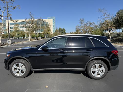 2018 Mercedes-Benz GLC 300 Base