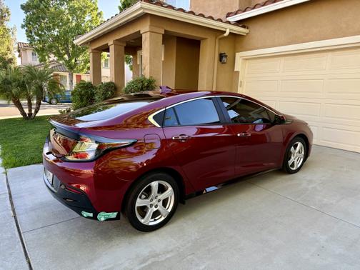 2017 Chevrolet Volt LT