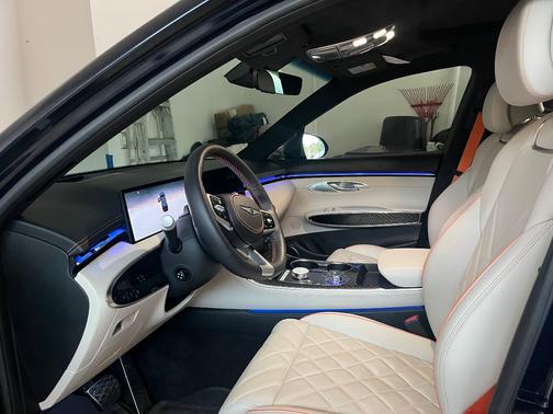 2026 Genesis GV70 3.5T Sport Prestige