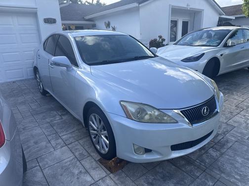 White 2009 Lexus IS 250 Base