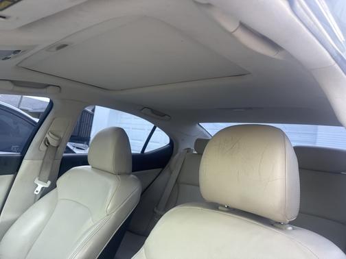 White 2009 Lexus IS 250 Base