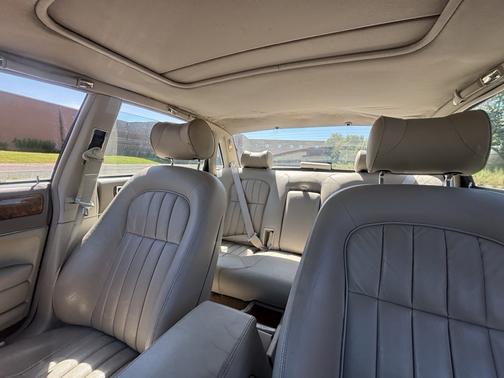 1996 Jaguar XJ6 Base