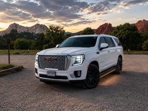 White 2023 GMC Yukon XL Denali
