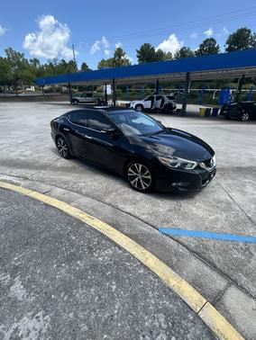 Black 2017 Nissan Maxima 3.5 SL
