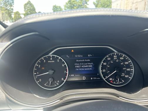 Black 2017 Nissan Maxima 3.5 SL